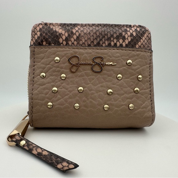 Women's leather wallet - Jessica Simpson brand collection. - Picture 1 of 2
